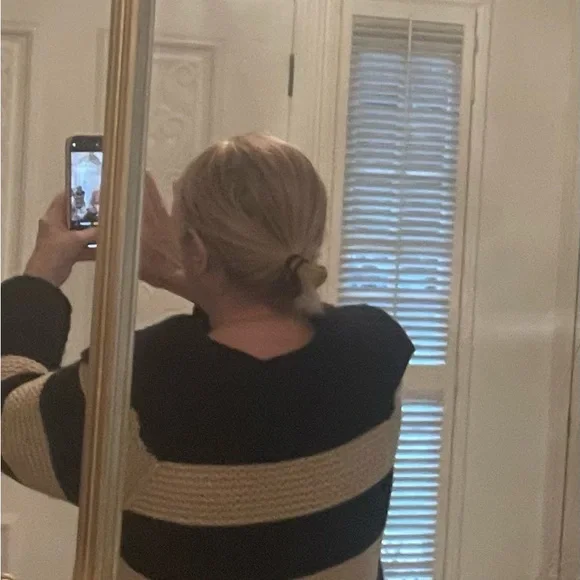 KATE SPADE SWEATER - Picture 5 of 9